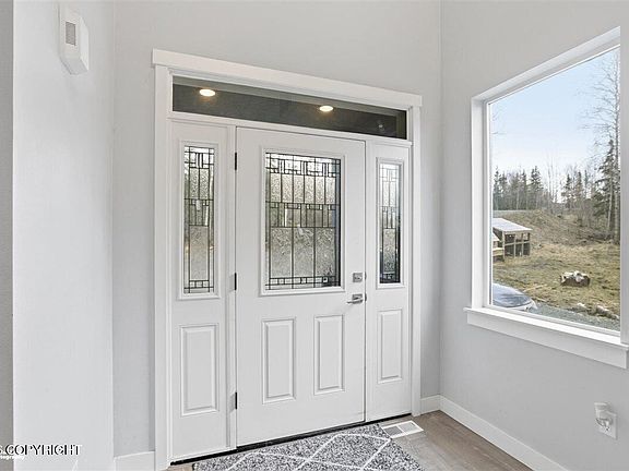 3rd image of 17950 S Birchwood Loop