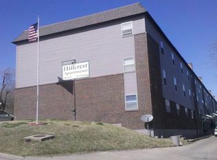 917 Dreiling Rd APT F1, Junction City, KS 66441