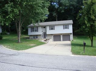 210 Echowood Dr, Collinsville, IL 62234