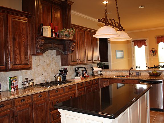 5th image of 4940 Bear Claw Ln