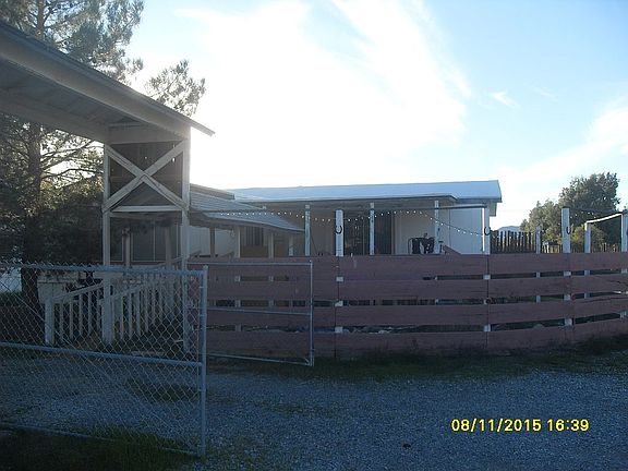 3rd image of 1420 N Leslie St