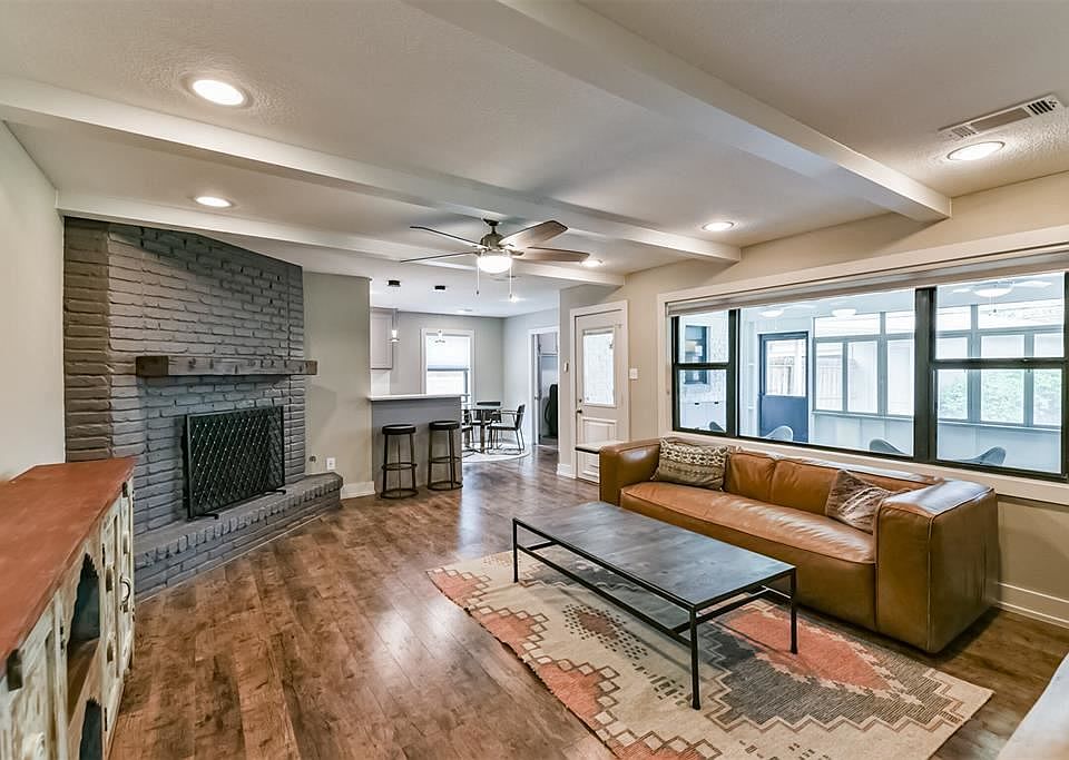 1st image of 5822 Braesheather Dr