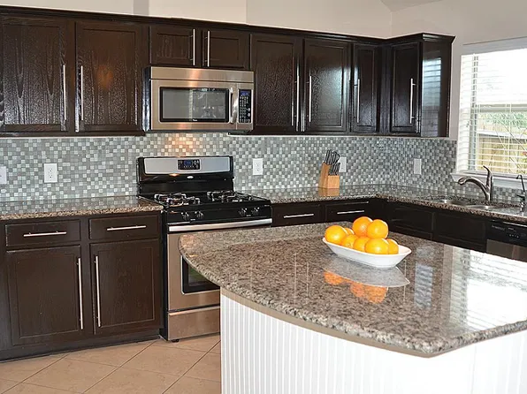 2118 Midnight Ln, Houston, TX 77047