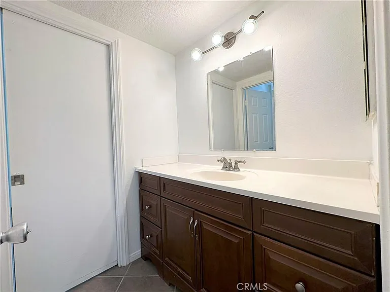 1400 W Edgehill Rd — Photo 13