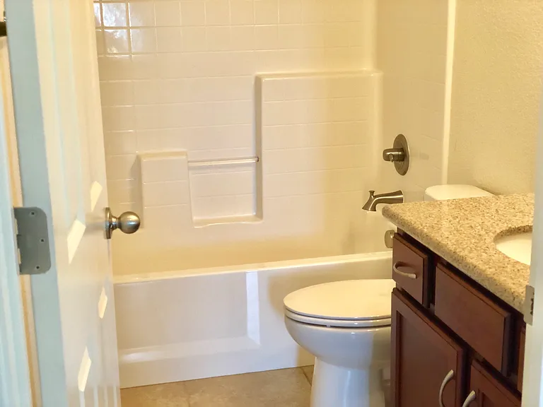 2554 Walker Dr — Photo 15