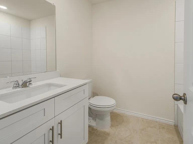 1570 Brooke Dr — Photo 15