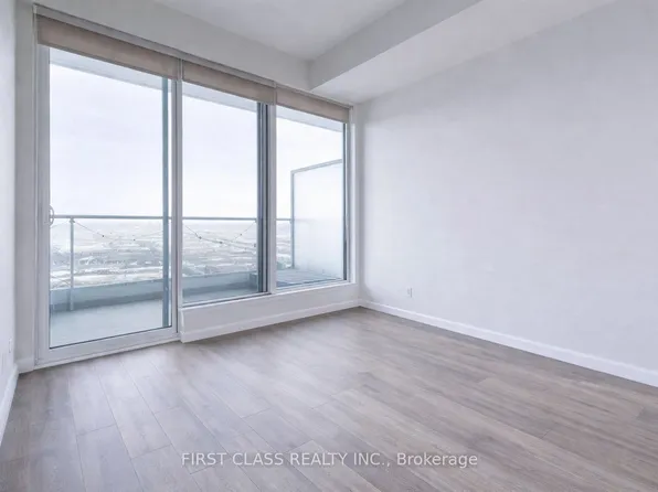 898 Portage Pkwy #3001, Vaughan, ON L4K 0J6