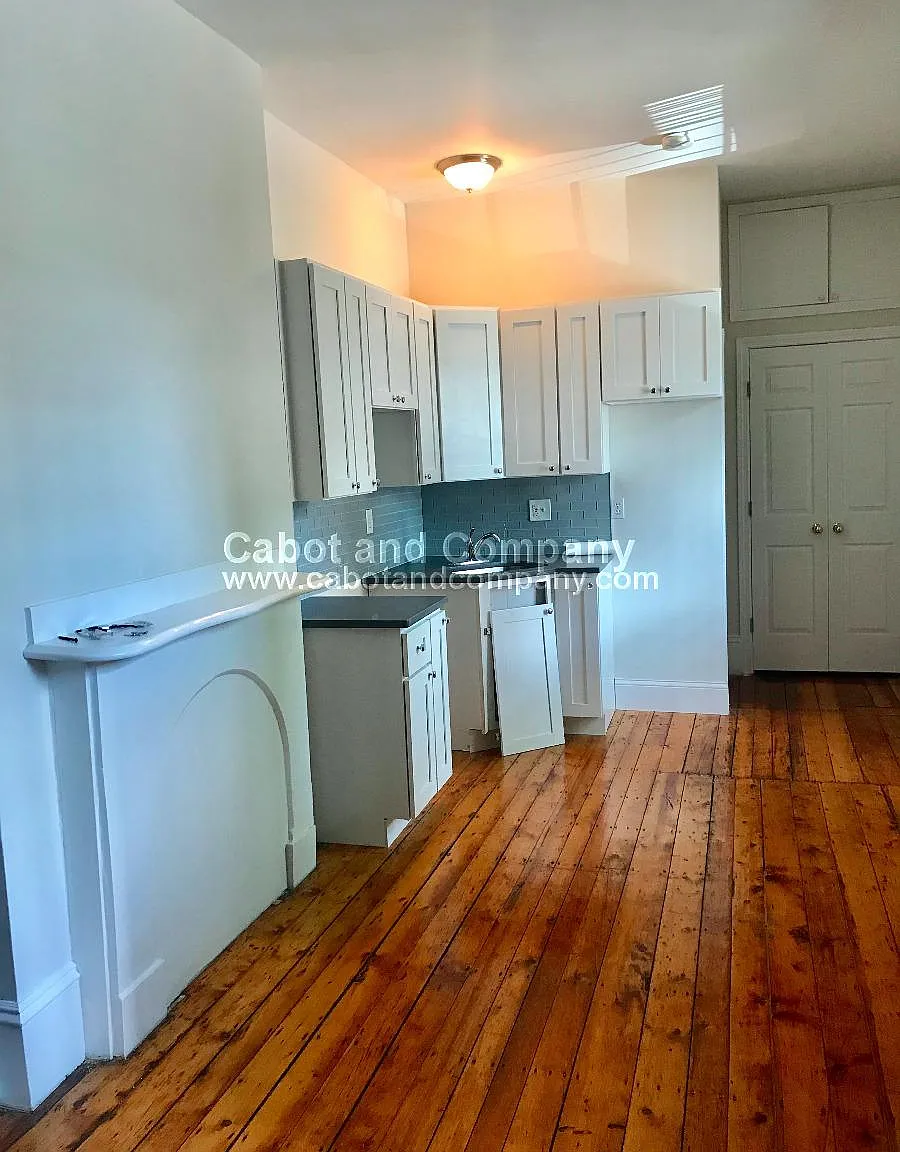 Studio, 1.0 bath, $1,850 — Photo 2