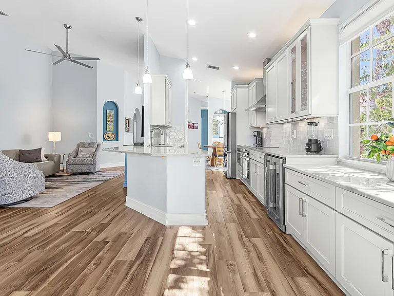 5610 Cape Harbour Dr #201 — Photo 7