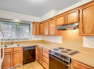 5005 SW Mitchell St UNIT 4, Portland, OR 97221