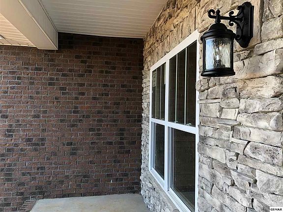 4th image of 610 Brake Ridge Ct Lot 2