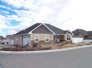 3204 Magnolia Dr, Rock Springs, WY 82901