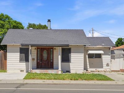 315 M St, Patterson, CA, 95363