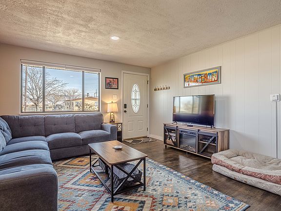 5th image of 475 N 26th St