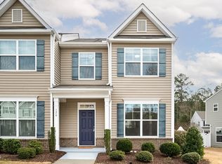 102 Harvest Oaks Ln Unit 126, Durham, NC 27703