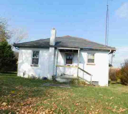 2nd image of 850 Burkholder Rd