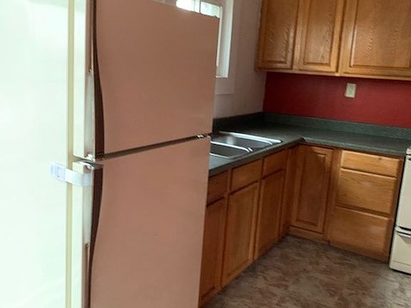 5th image of 129 E Woodland Ave APT 2