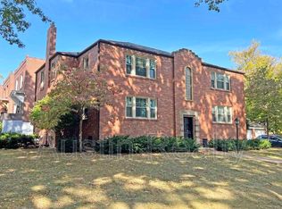 1215 Moorlands Dr #2S, Saint Louis, MO 63117