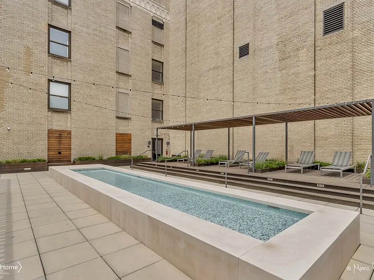 20 Pine St #609 — Photo 92