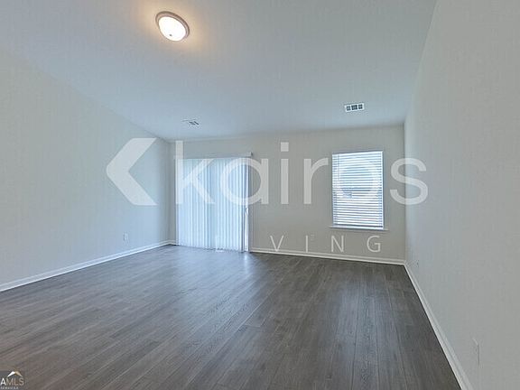 5th image of 108 Saint Phillip Way