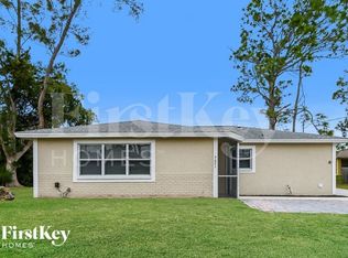 9021 Coral Gables Rd, Fort Myers, FL 33967