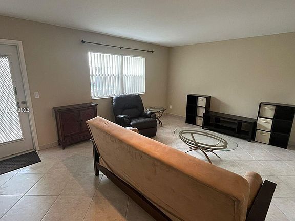 3rd image of 174 Brittany Way #D