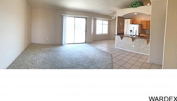3rd image of 2682 Holiday Dr