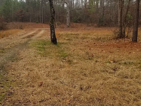 3rd image of 844 Ouachita Ave #63