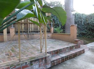 3674 Regal Pl, Los Angeles, CA 90068