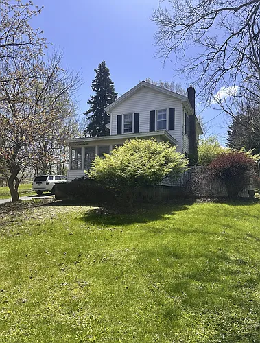 4865 Onondaga Rd Photo 1