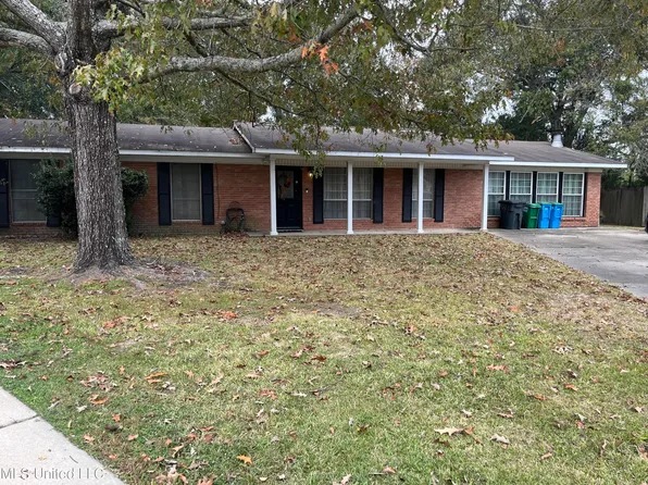 4221 Londontown Rd, Pascagoula, MS 39581