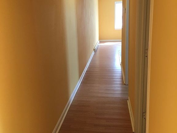 4th image of 1003 E Bragg St APT A