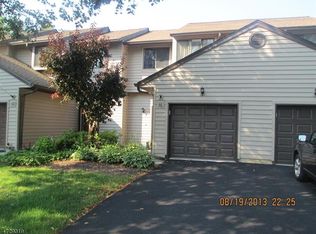 51 Eagle Dr #E051, Newton, NJ 07860
