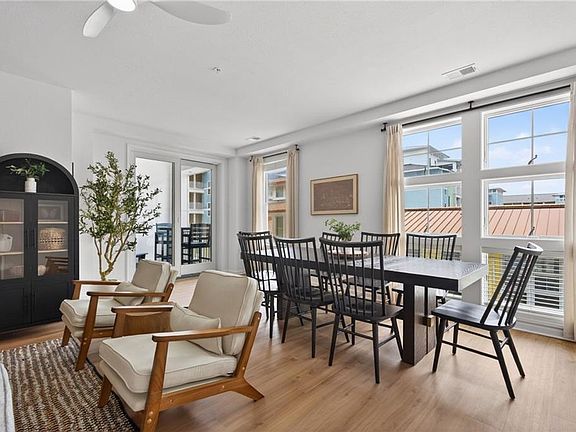 3rd image of 3738 Sandpiper Rd APT 220B