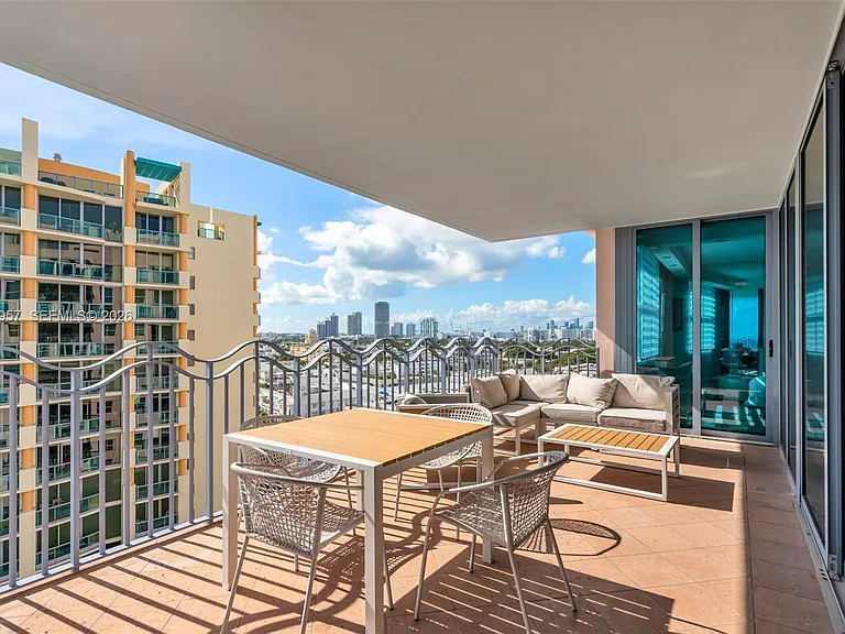 1500 Ocean Dr #1202 — Photo 33