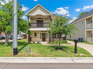 1611 Park Pl, College Station, TX 77840