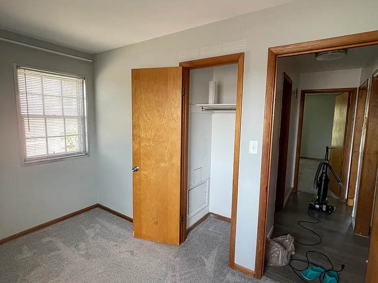 5841 W 25th St #4 — Photo 9