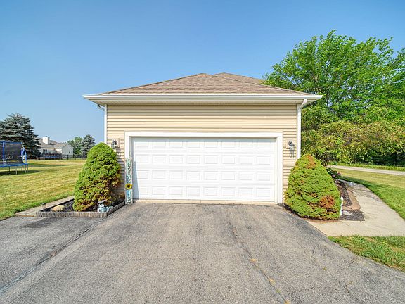 5th image of 11305 E Pinnacle Dr