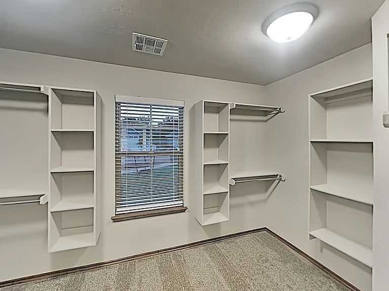 7046 Richardson Ct — Photo 11
