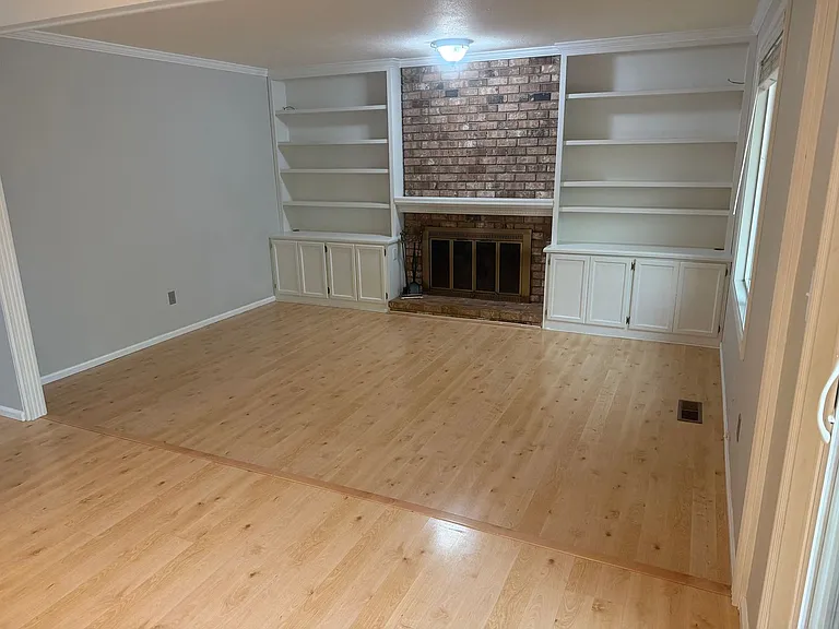 10620 NE 125th Pl — Photo 8