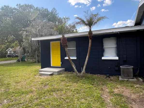 227 Strawberry Ln #231, Holly Hill, FL 32117