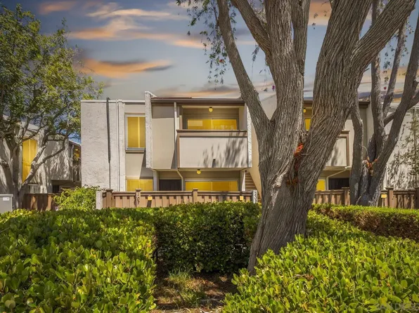3549 Castle Glen Dr Unit 207, San Diego, CA 92123