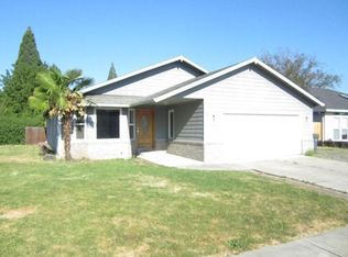 1379 Greentree Way, Central Point, OR 97502