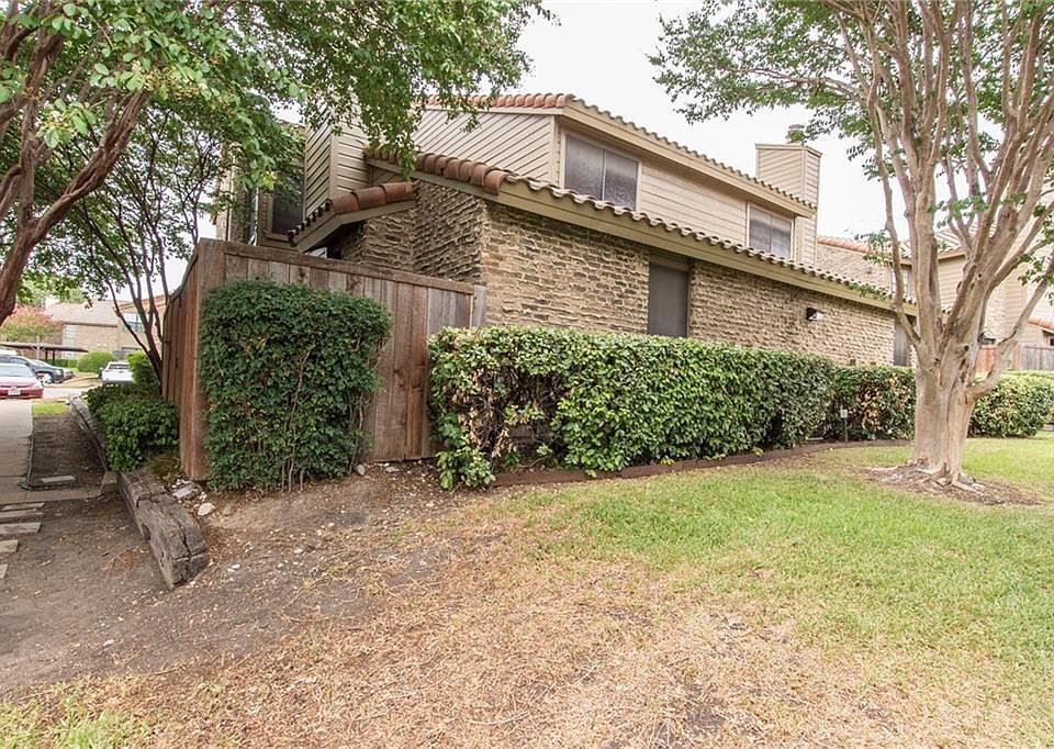 1st image of 333 Melrose Dr APT 18D
