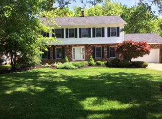 35907 Meadowdale Dr, Solon, OH 44139