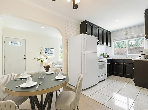 3rd image of 1720 1/2 N Avenue 45