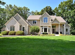 36833 Stillwater Dr, Oconomowoc, WI 53066