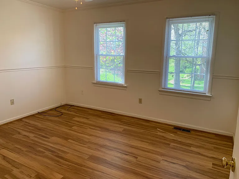 114 Southampton Ct #1 — Photo 24
