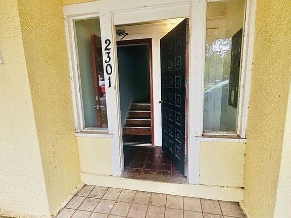 2nd image of 2301 N Jefferson St APT 3