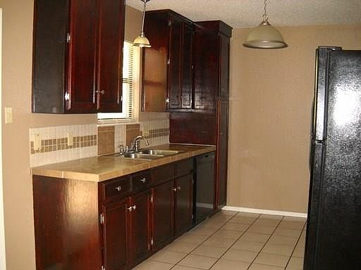 4th image of 3826 Purdue Ln